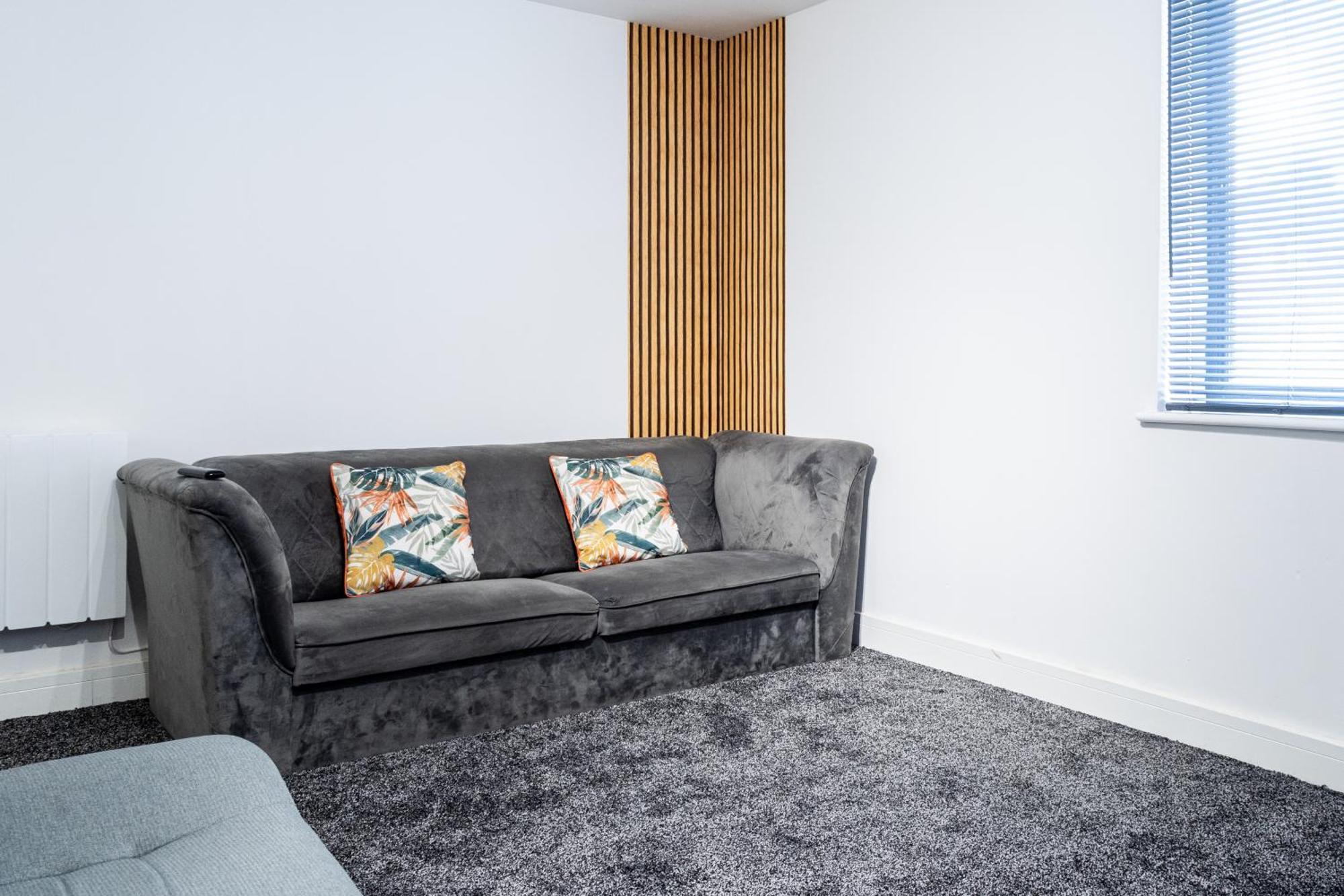 Spacious Ground Floor Apt Near Old Trafford Stadium Mánchester Exterior foto